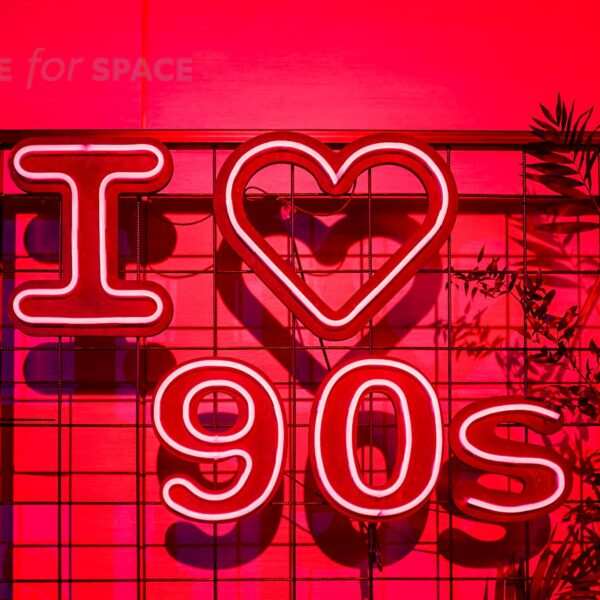 Neon I love 90s